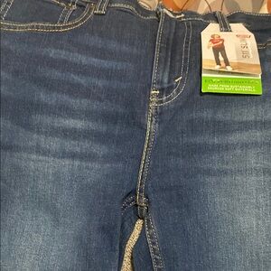 Levi's Slim Fit Jeans in Classic Blue